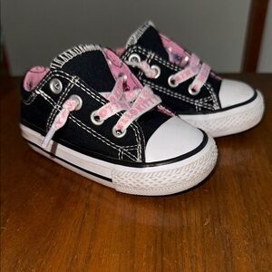 Hello Kitty All Stars Converse